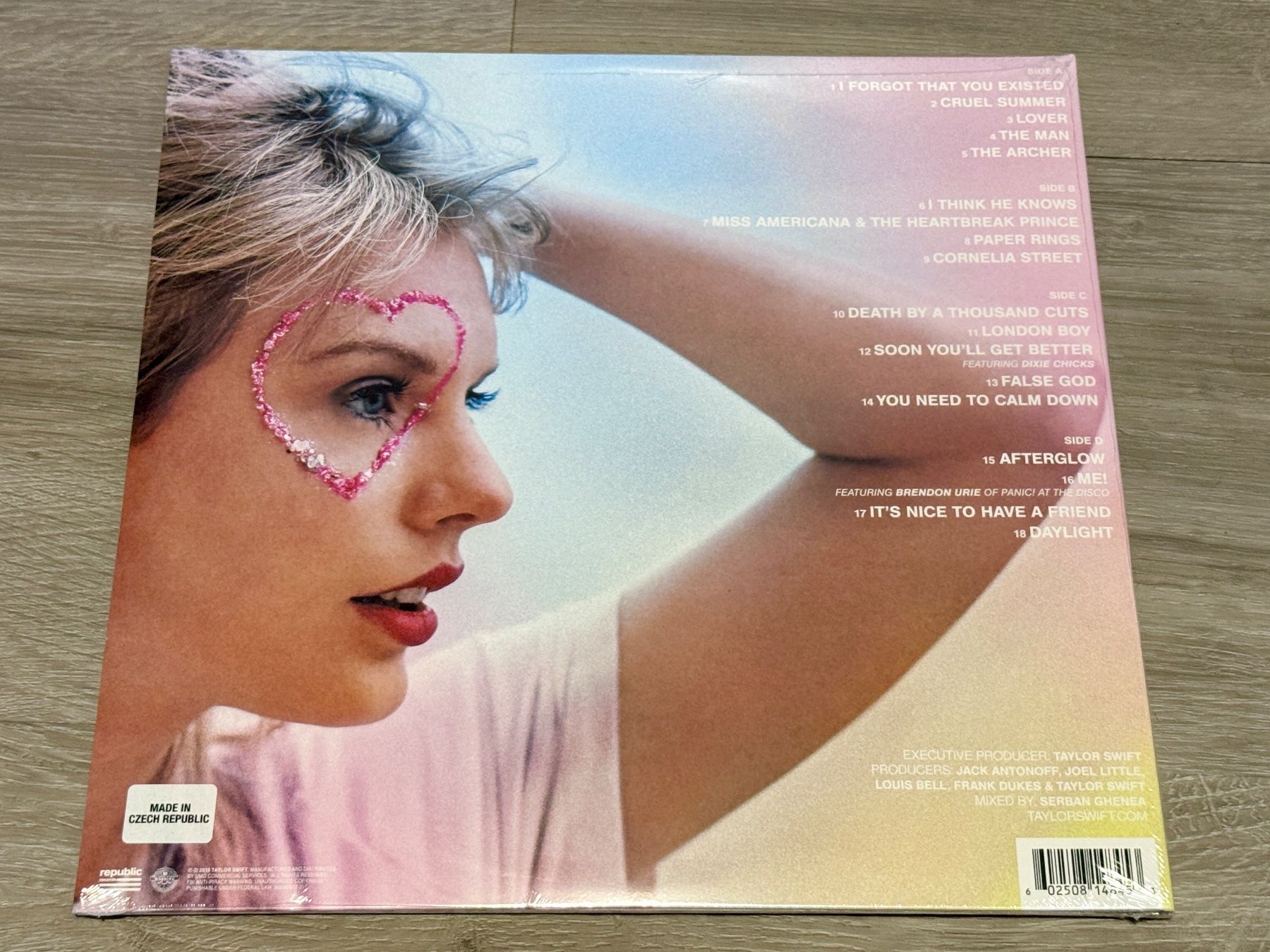 Vinyles: Double vinyle Taylor Swift, Lover – Neuf avec emballage d'origine à Murist par kalmec 1