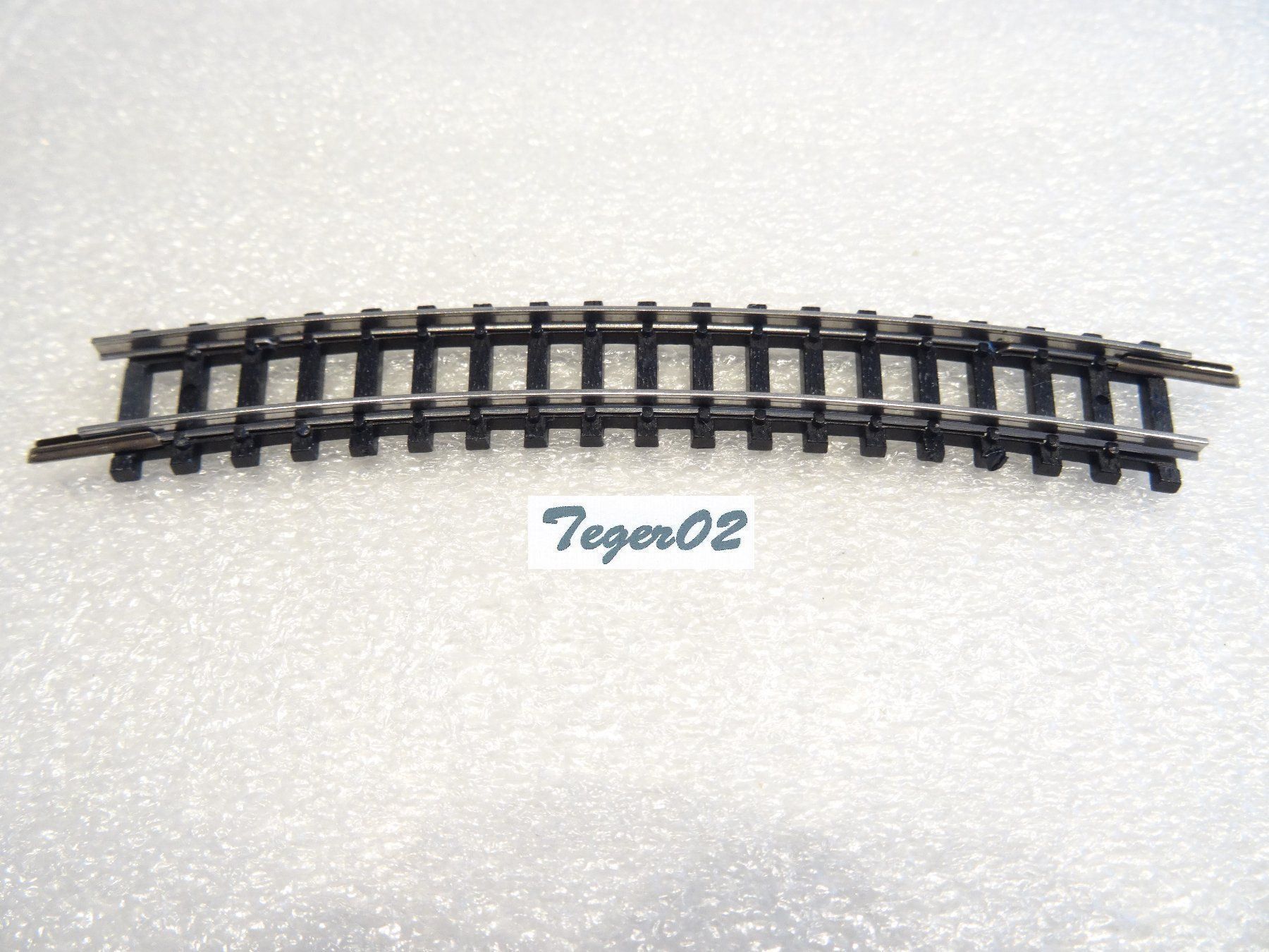 Trix Modellini di ferrovie: Minitrix. N-Spur 4924 Gleis gebogen – Nuovo (secondo la descrizione) da Hochdorf venduto da Teger02