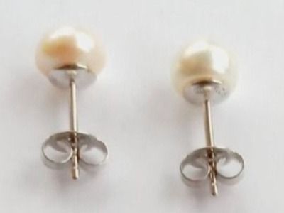 Orecchini pendenti & Orecchini a lobo: Perlen Ohrstecker, Silber 925 Rohdiniert – Nuovo e nell'imballaggio originale da Winistorf venduto da acreativ