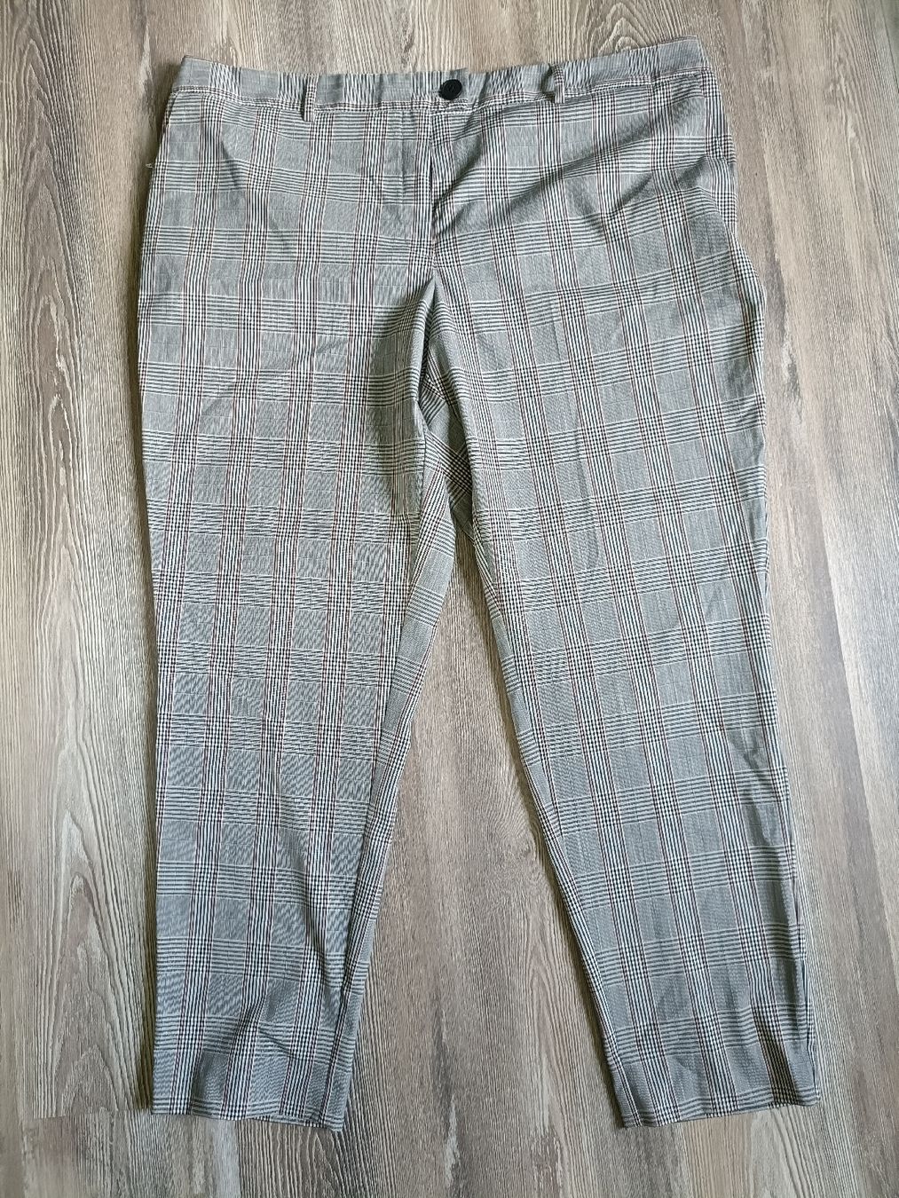 C&A Pantaloni: Hose Gr. 46 – Usato da Tenniken venduto da Pasci1990