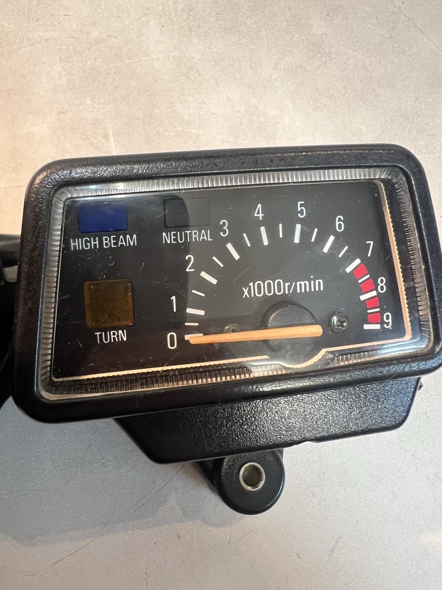 Yamaha Enduro: Yamaha XT 600 Cockpit – Usato da Glattfelden venduto da henson 2