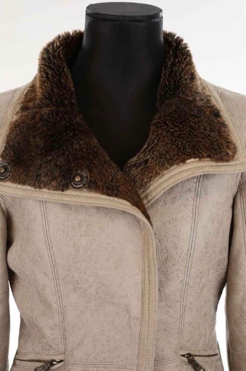 Armani Giacche: Armani Jeans jacket - size S/small M – Usato da Cully venduto da Maar_K 1