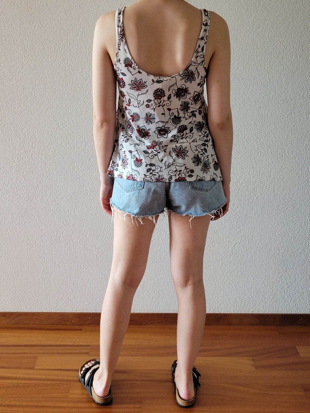 H&M Tops: Haut fleuri – D'occasion à Villars-sur-Glâne par ninisabri 1