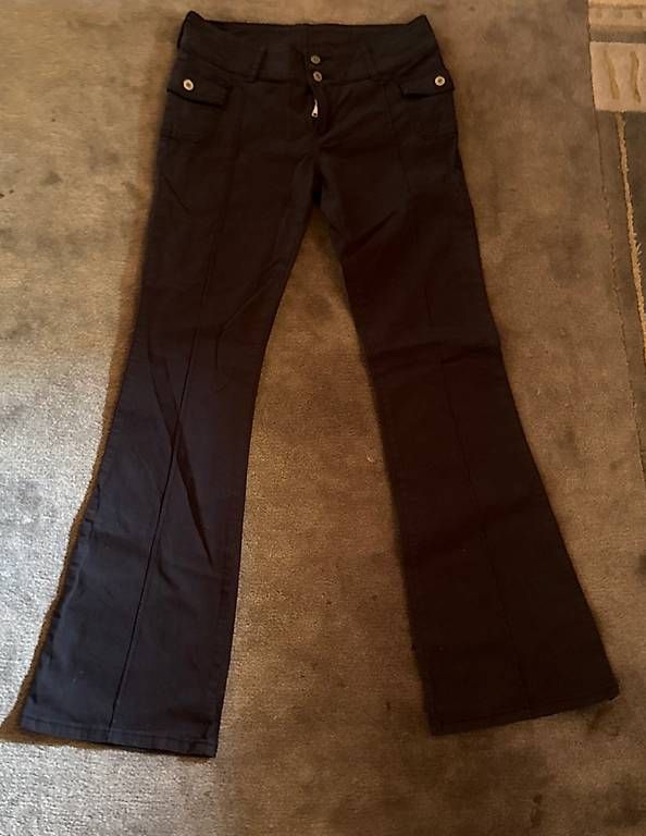 Pantaloni: pantalon bleu marine taille basse – Usato da Lausanne venduto da def_7qwq