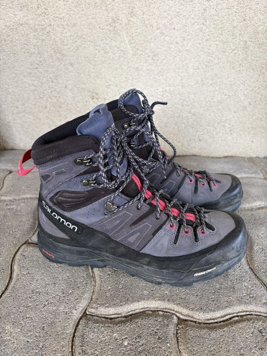 Salomon Damenschuhe: Wanderschuhe Salomon Quest 4D  Grösse 41.5 gebraucht – Gebraucht aus Seewis Dorf von reddragon02