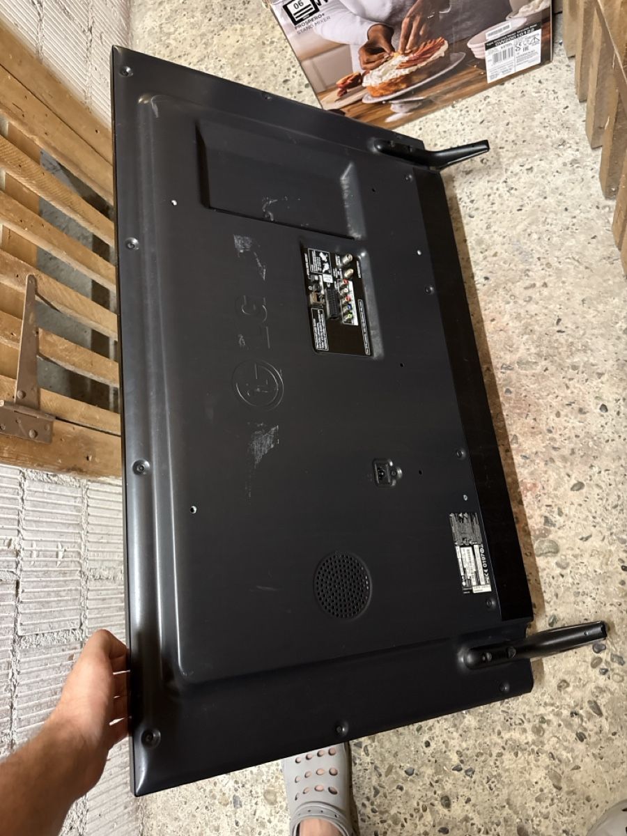 LG Appareils TV: Fernseher LG – D'occasion à Burgdorf par Achilles_Pilot 1