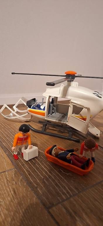 Playmobil Giocattoli: Playmobil Rettungshelikopter – Usato da Neuenkirch venduto da Ducati79 1