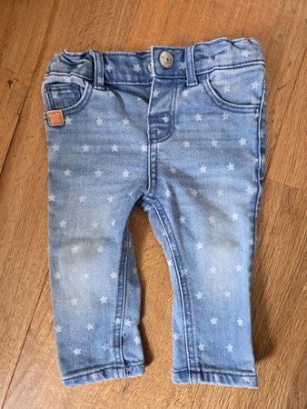 H&M Jeans mit Sternen, Gr. 68, Babyhose