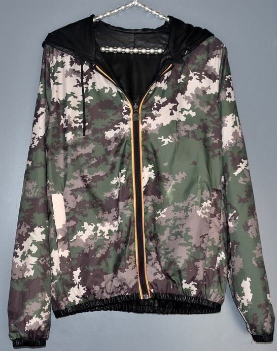 Giacche: Jacke Leder / K-WAY Veste Réversible  moro .M – Usato da Collonges venduto da Auganien 3
