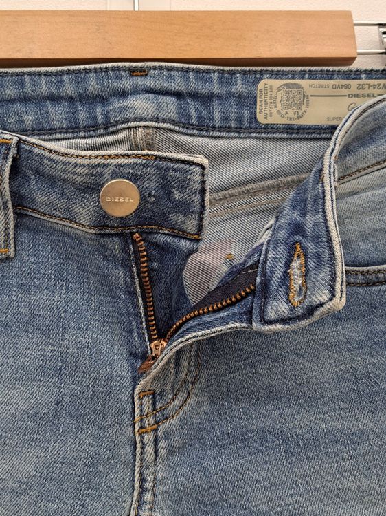 DIESEL Damenjeans Model Gracey, Blau, Gr. W24 L32 (Gebraucht) in ...