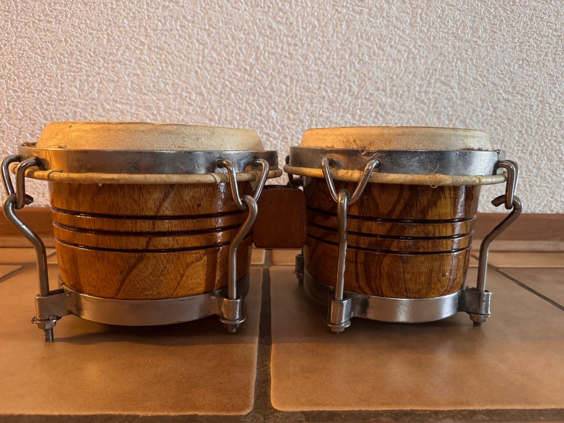 Instruments de musique: Bongos – D'occasion à Belp par pat_2b6y