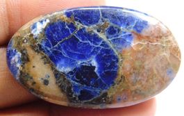 Cabochon L-2430 – Sodalith oval – 43X26mm – 52 Karat