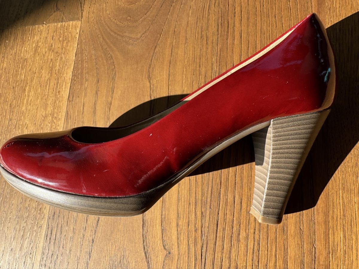 Gabor Scarpe da donna: Gabor Pumps, Gr. 37.5 - 38, rot, Lackleder – Usato da Glattpark (Opfikon) venduto da marionsch 2