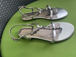 SUMMERTIME - stylische/edle Flip-Flops mit Décor, silber, 38