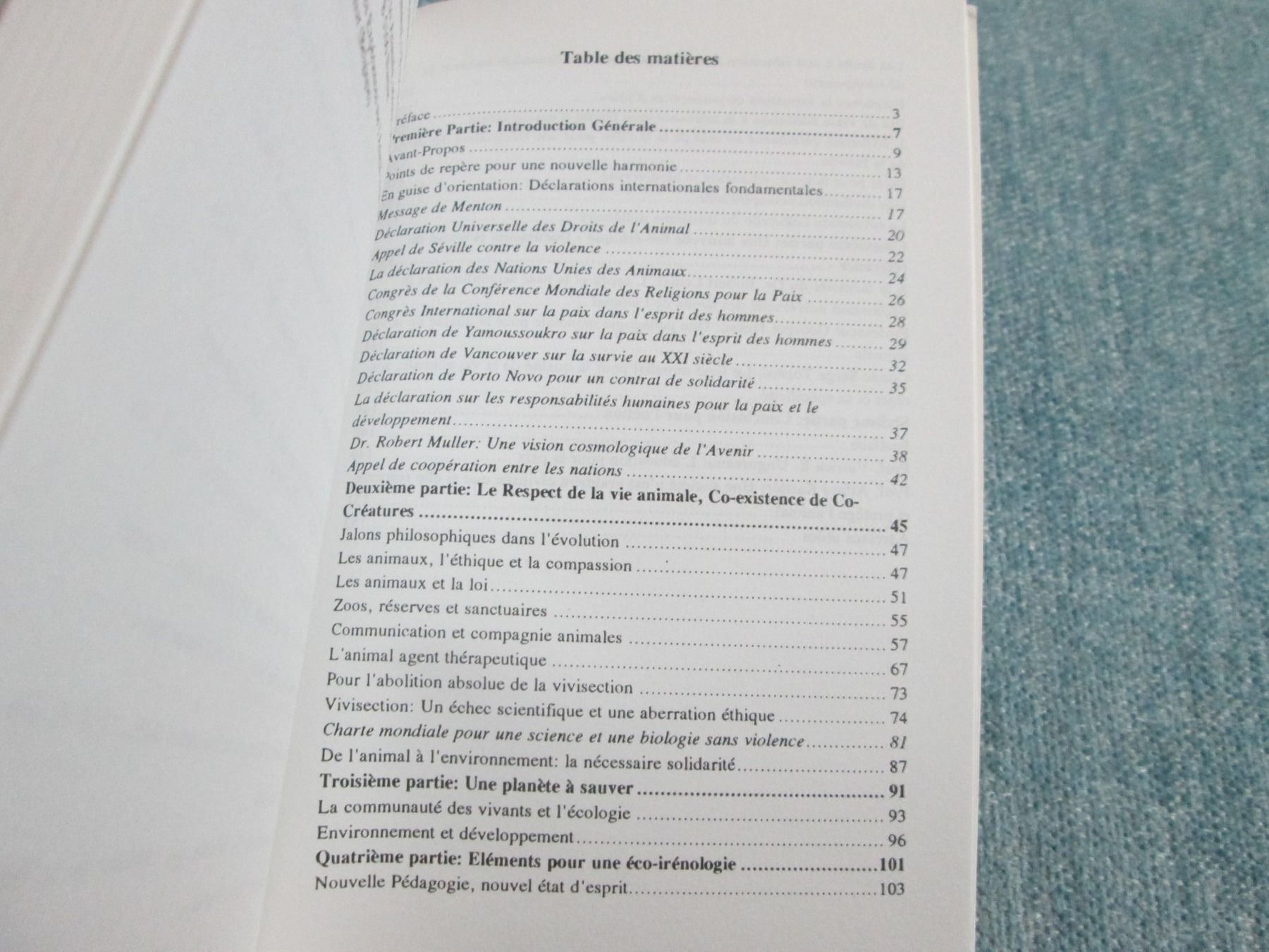 Libri: Une seule terre - une même vie – Usato da Neuchâtel venduto da Dualseele 1
