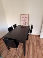 Extendable dining table + 6 chairs