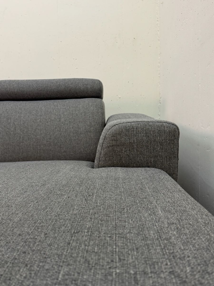 Livique Sofas: Ecksofa Dario Grau mit Relaxfunktion – D'occasion à Fehraltorf par Sofalab.swiss 7