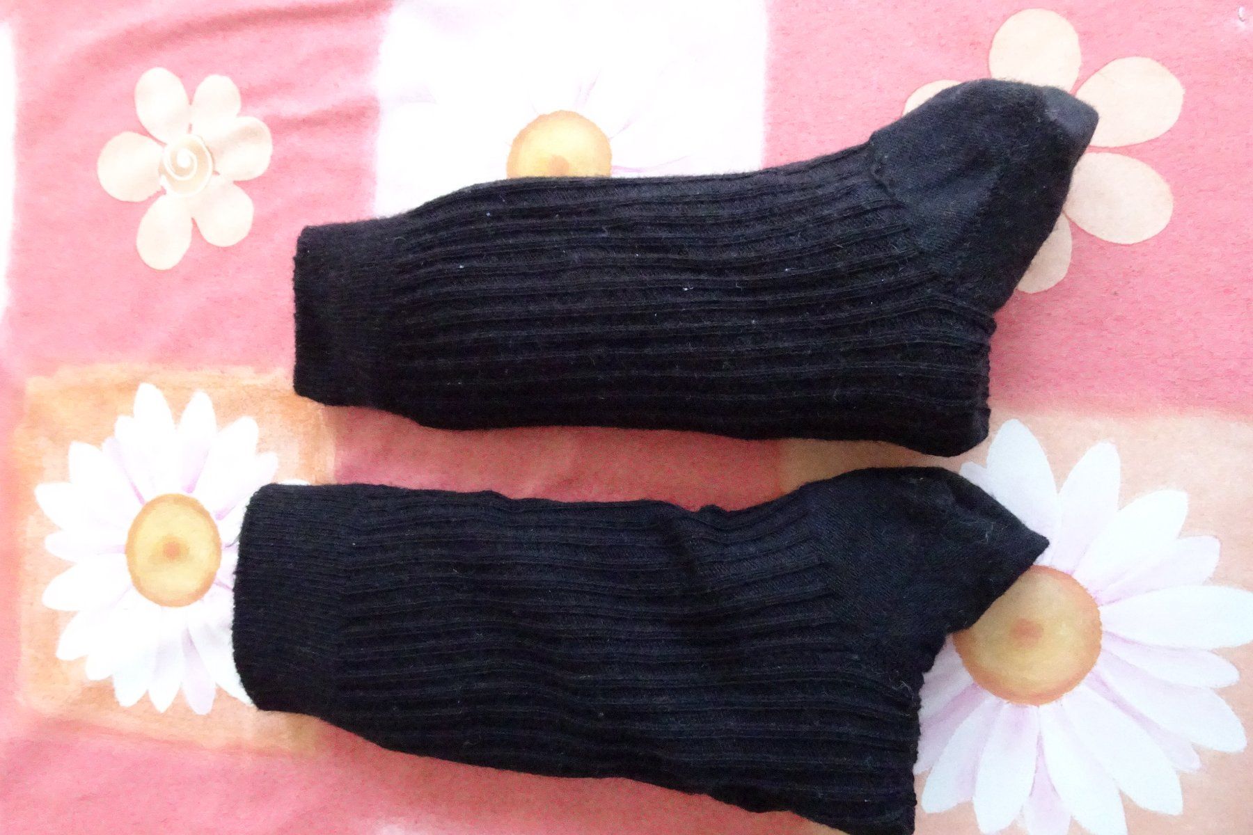 Socken: Set mit 2 Paar schwarze Socken ca. Gr. 45 – Gebraucht aus Strengelbach von schmetterling20 1
