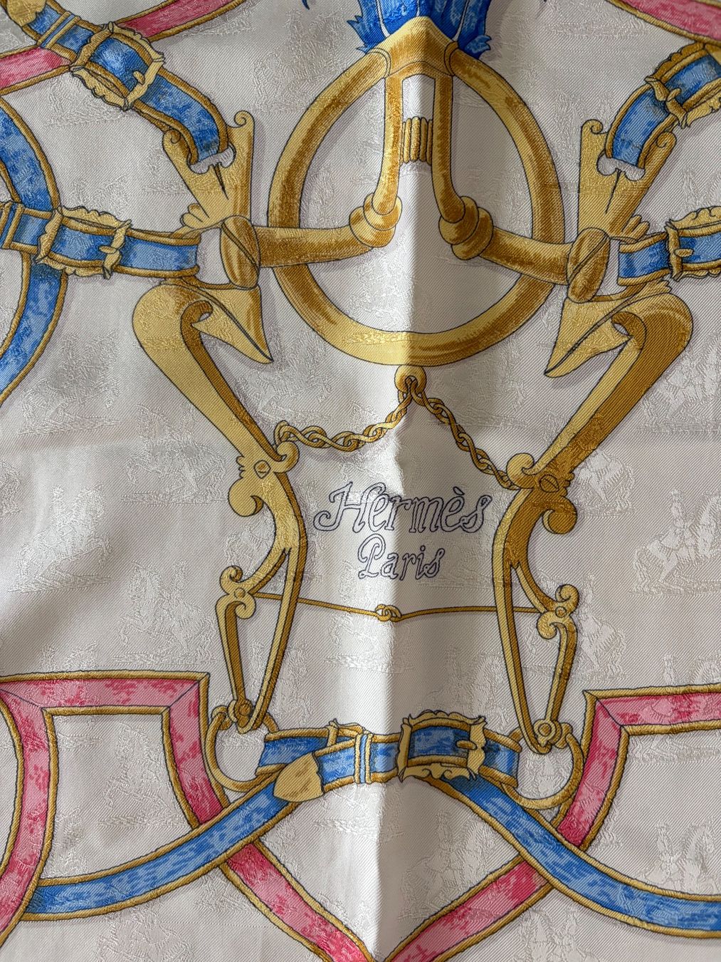 Hermès Foulard & Sciarpe: Hermes Seidenfoulard – Usato da Luzern venduto da Lampion 2
