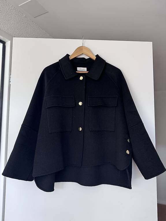 Giacche: Kurze Wolljacke iHeart – Usato da Glattbrugg venduto da Blogger73 2
