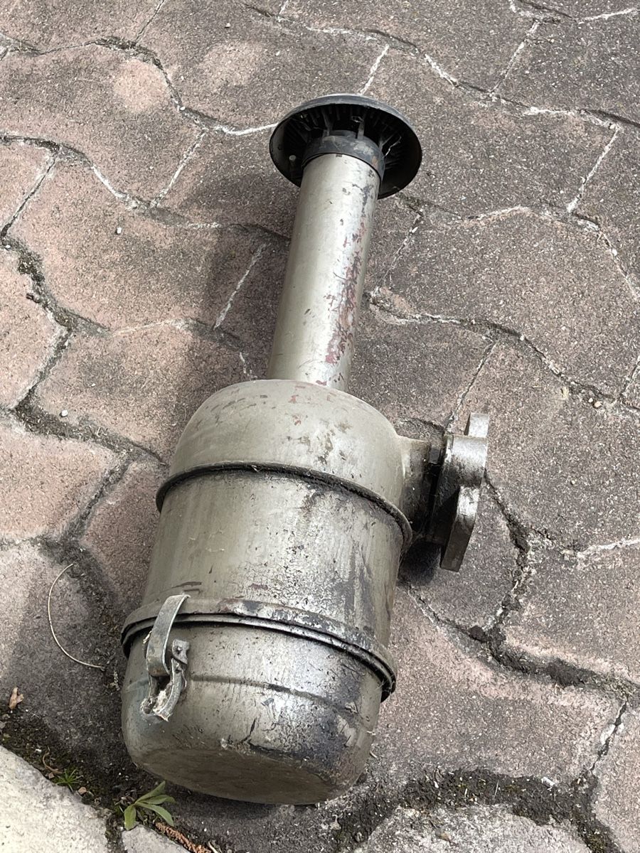 Hürlimann Traktoren: Gebrauchter Luftfilter für Hürlimann D-Reihe – Gebraucht aus Bichwil von chilliboy 1