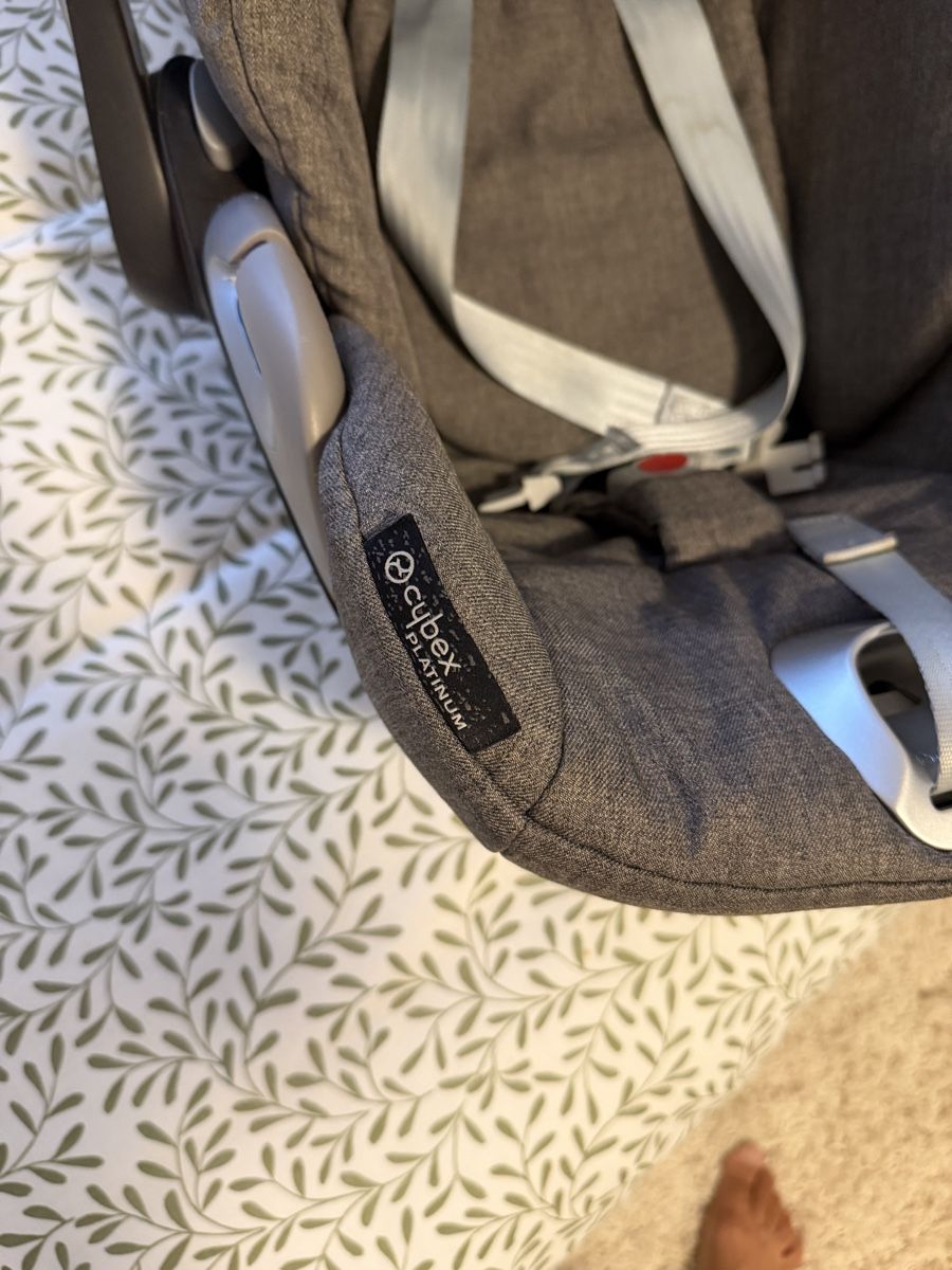 Cybex Seggiolini per auto: Siège auto Cybex Platinum gris bon état – Usato da Delémont venduto da far_r5bj 2
