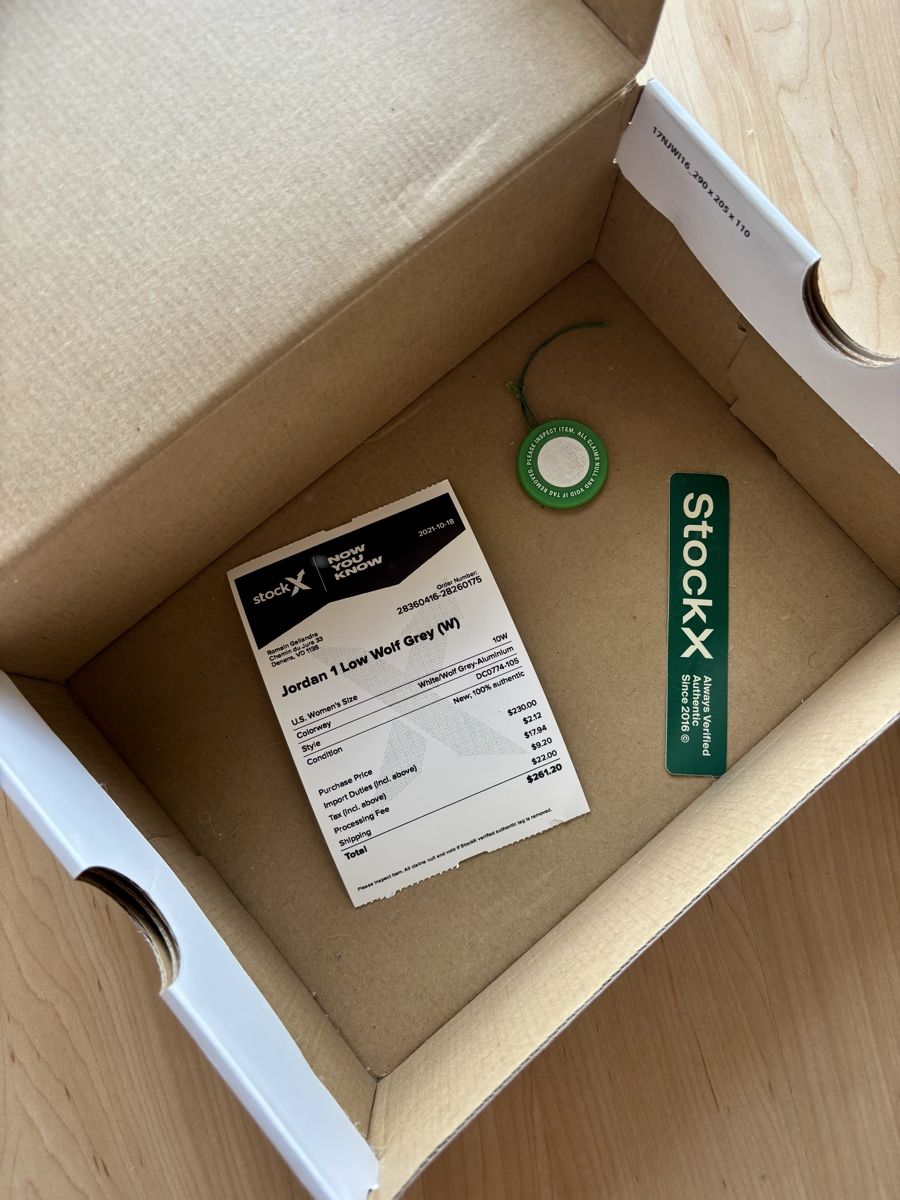 Jordan Scarpe da uomo: Jordan Low - Wolf Grey – Usato da Denens venduto da RomainSecondeMain 2