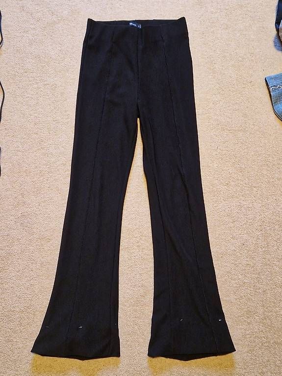Leggings: Leggins Schwarz  – Usato da Därstetten venduto da tho_zxy2
