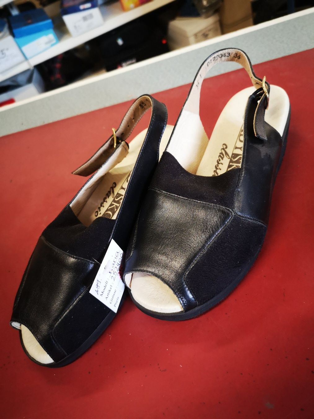 Helvesko Damenschuhe: Helvesko ladysko – Neu und originalverpackt aus Möhlin von Highwaytom