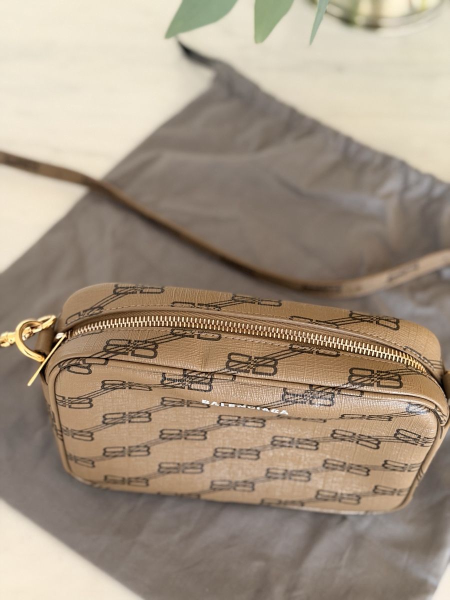 Balenciaga Borse: Balenciaga Camera Bag  – Usato da Baar venduto da msa_57ly 1