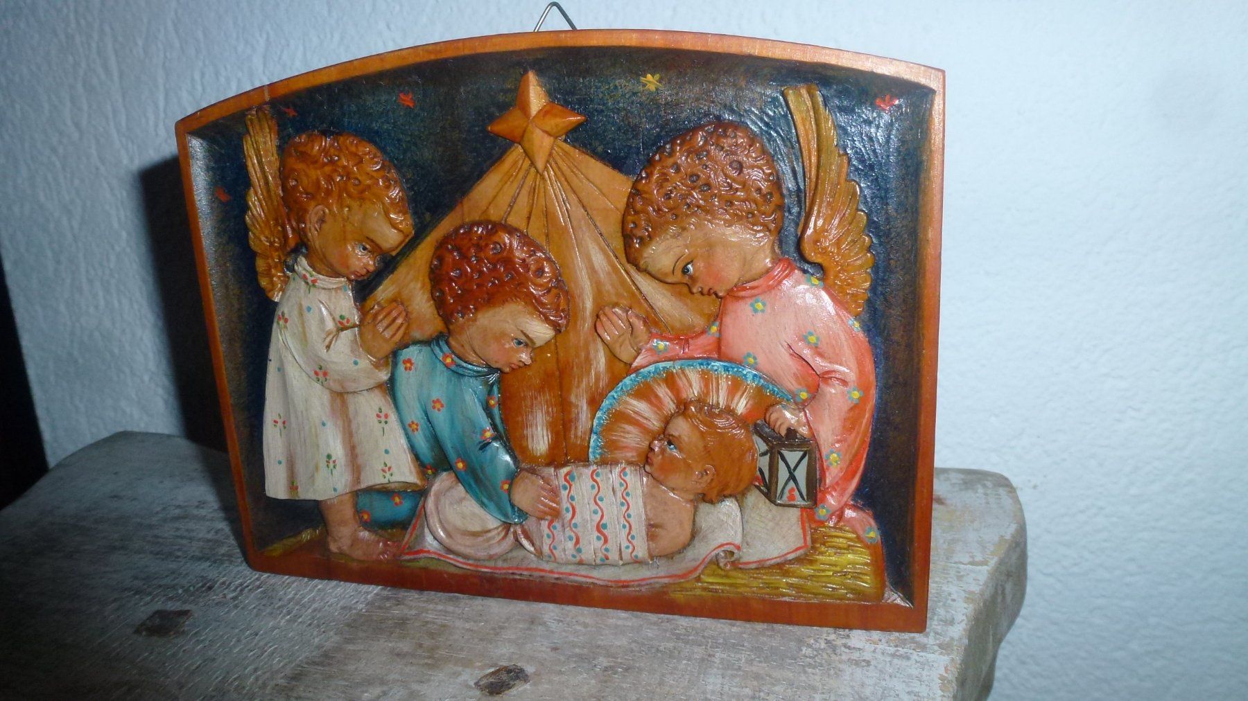 Statuette: Schnitzholz Krippe / Kinderkrippe – Usato da Oetwil am See venduto da Senegal 1