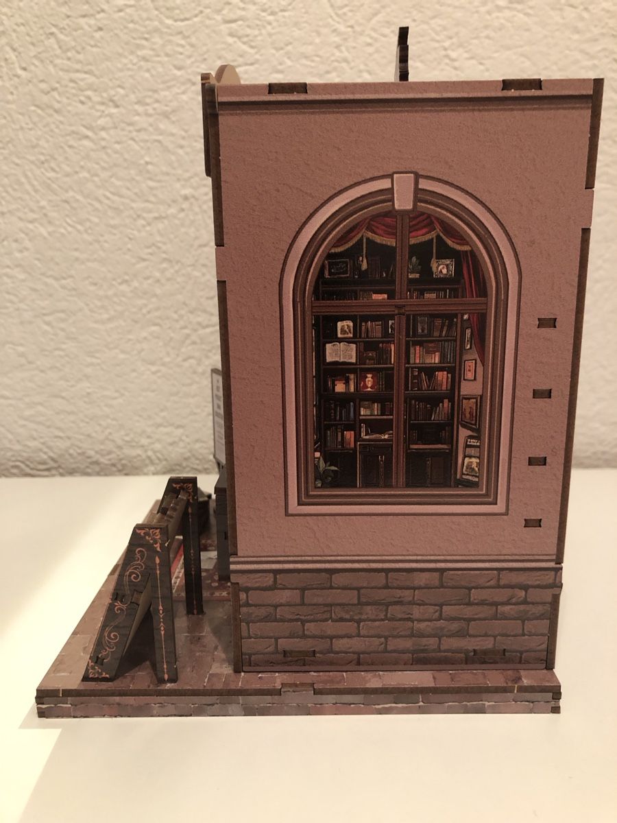 Tutte le decorazioni: The Drama Bookshop - Book Nook – Usato da Zollikofen venduto da DelNero 7