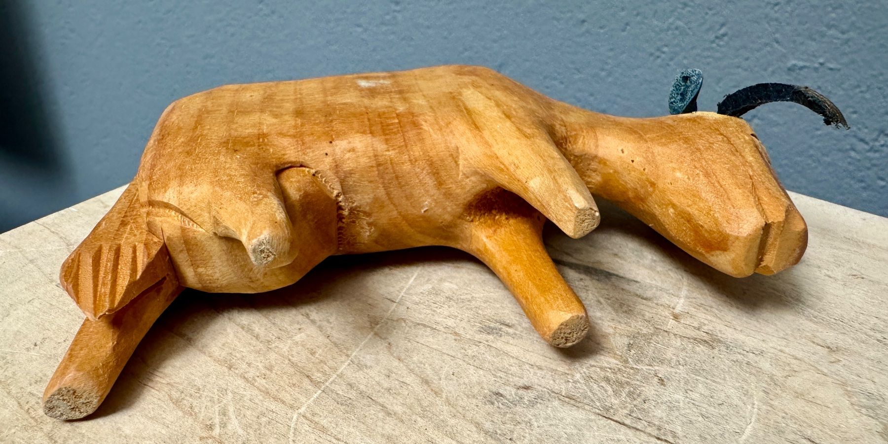 Figurines: Alte geschnitzte Holzkuh Kuh Holz – D'occasion à Rothrist par Luckywinner 5