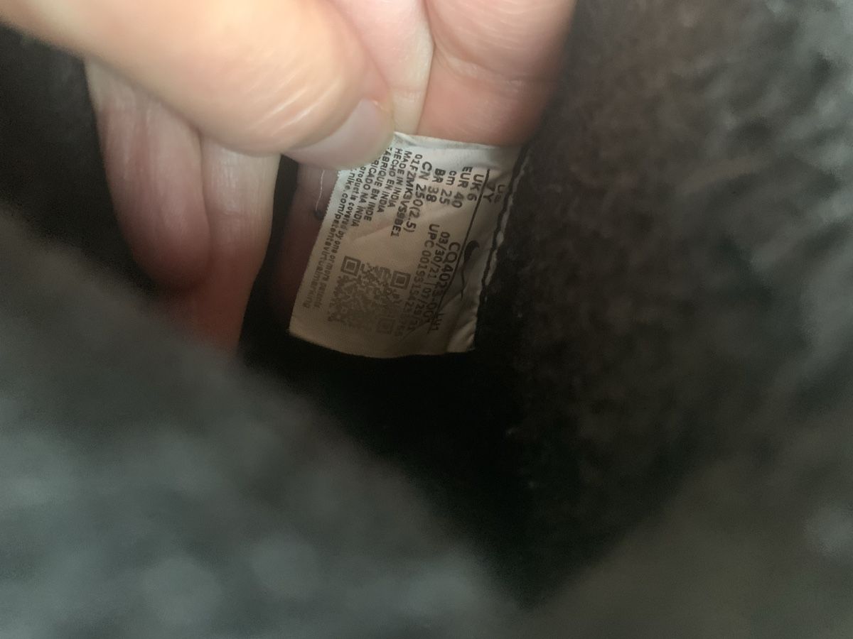 Nike Scarpe per ragazzi: Nike Winterschuhe Gr. 40 – Usato da Biberist venduto da coffee13 5