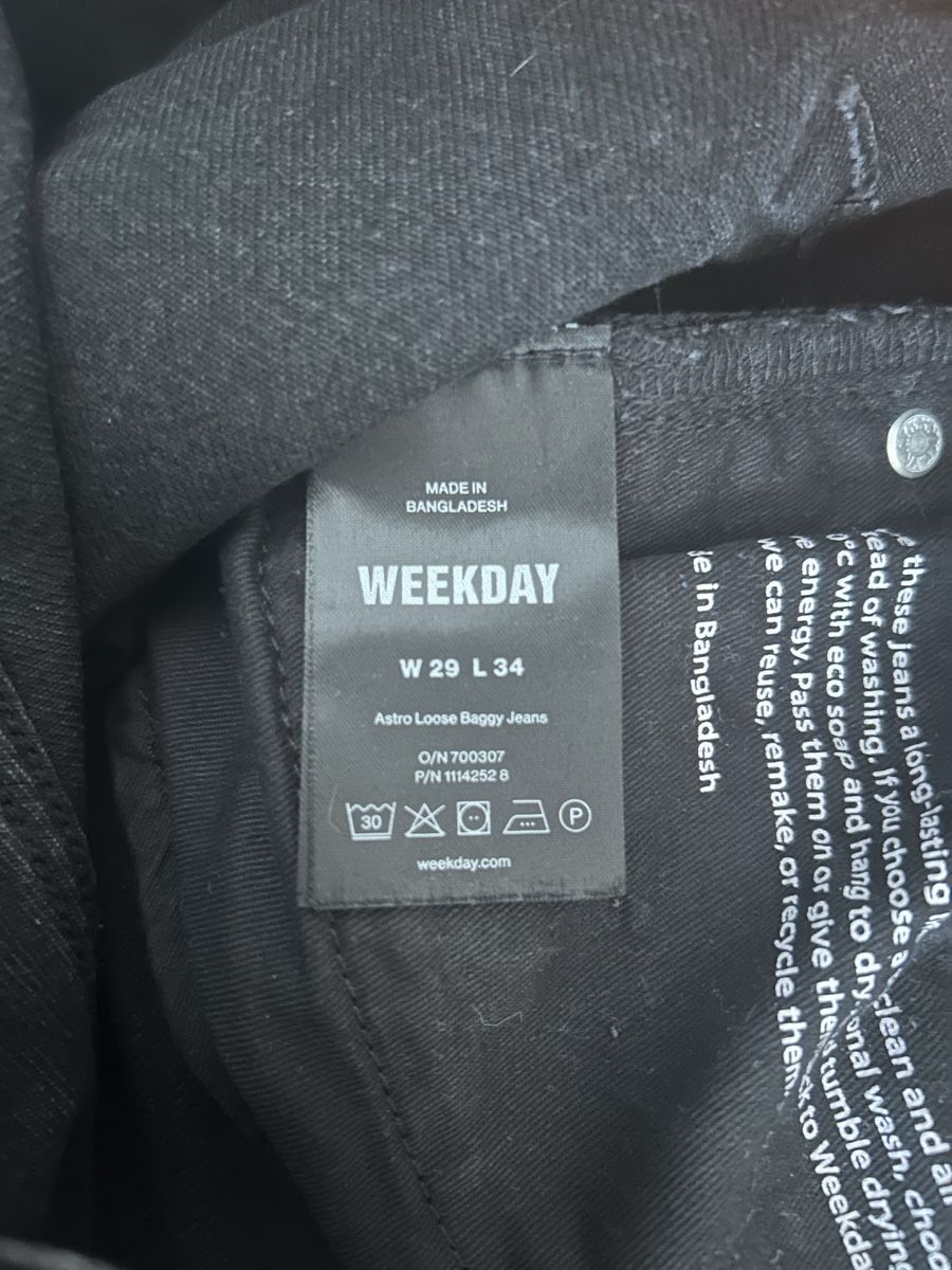 Weekday Jeans: Weekday Baggy Jeans – Neu (gemäss Beschreibung) aus Zollikerberg von sel_99lq 2
