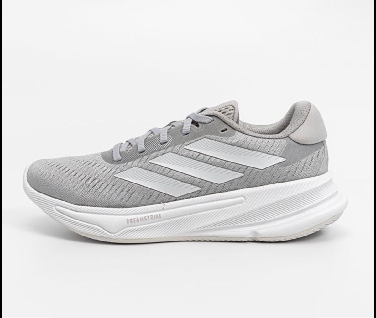 Scarpe da donna: Adidas Supernova – Nuovo e nell'imballaggio originale da Biel/Bienne venduto da Akwawini