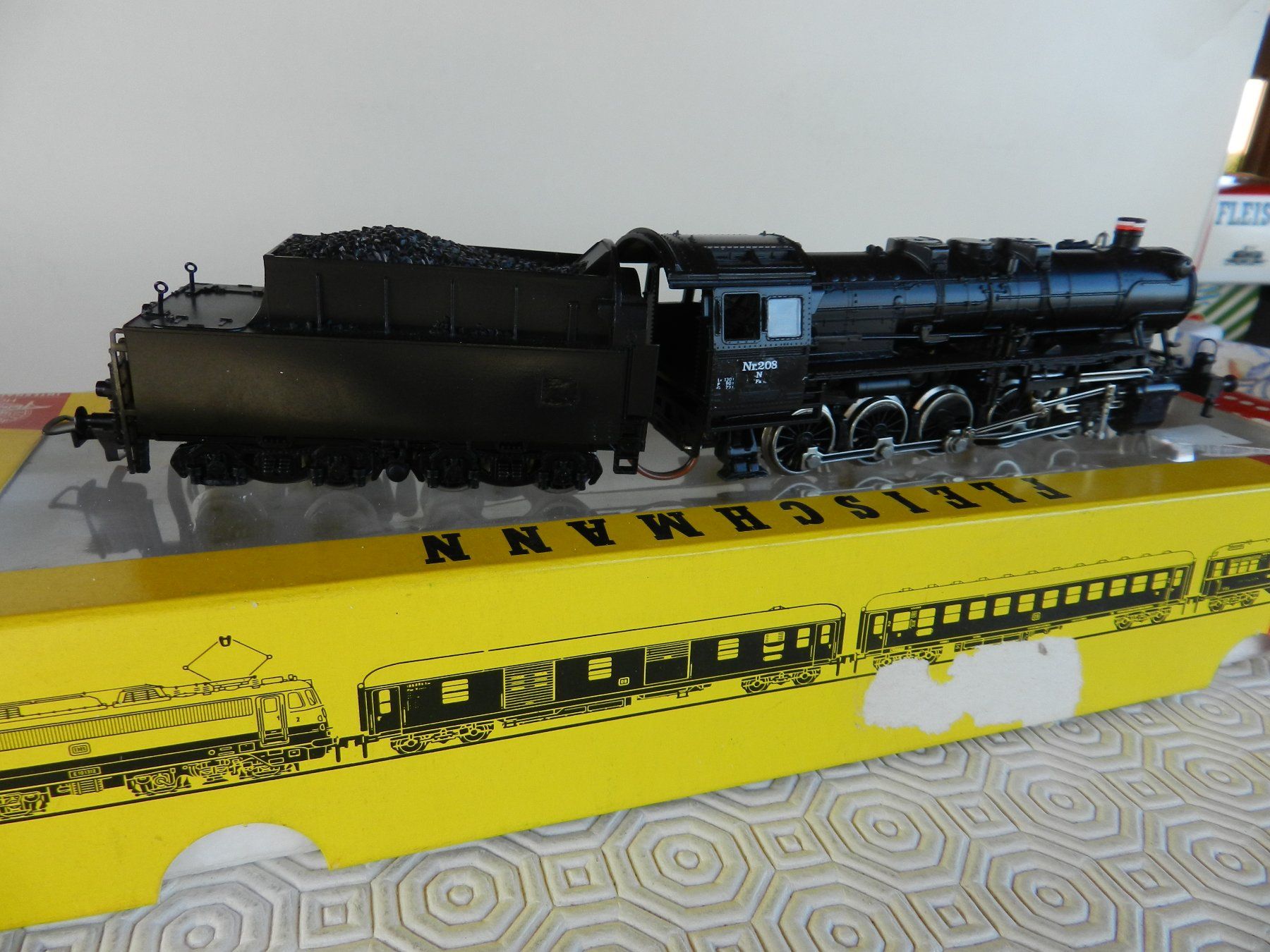 Fleischmann Modellini di ferrovie: FLEISCHMANN H0 AC Dampf-Lok 150 Z – Nuovo (secondo la descrizione) da Arzier-Le Muids venduto da elocin83 3