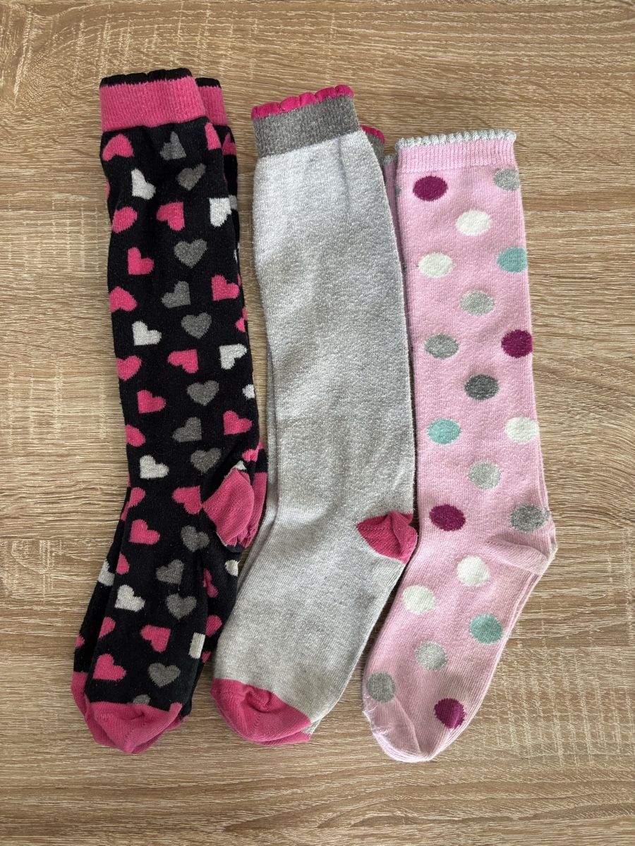 Socken für Kinder: 3 Kniesocken Gr 31-34 – Gebraucht aus Ebikon von Regipe