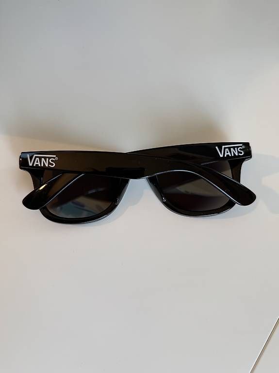 Occhiali & Lenti: Lunettes Vans originales miroir bleu – Usato da Yverdon-les-Bains venduto da Tiffany_92 1