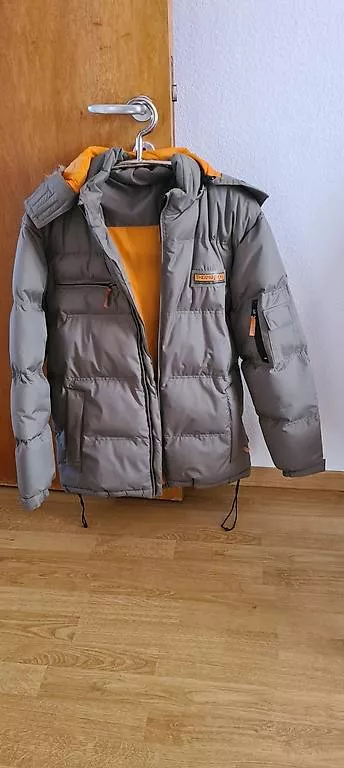 Giacche: Winterjacke – Usato da Horgen venduto da Cule19 1