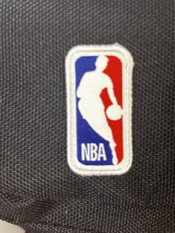 Herschel Borse: Chicago Bulls NBA Herschel Sac banane très bonne état – Usato da Genève venduto da MonPucier 6