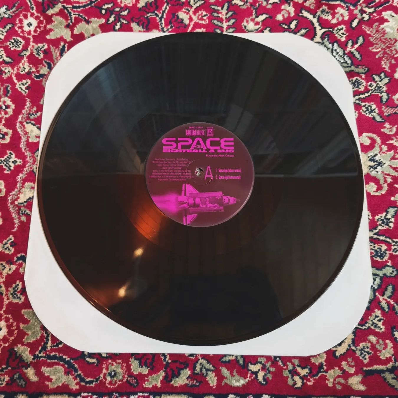 Vinyles: Eightball & MJG - Space Age – D'occasion à Kandersteg par digginblackpearlz 2