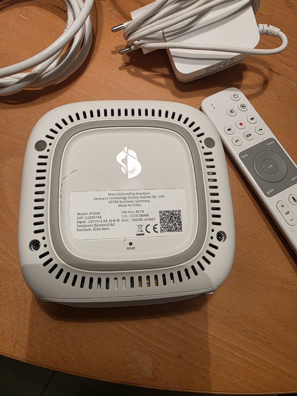 Swisscom Multimediaplayer & Streamer: Swisscom TV Box IP2000 – Gebraucht aus Bulle von Christophe1080 4