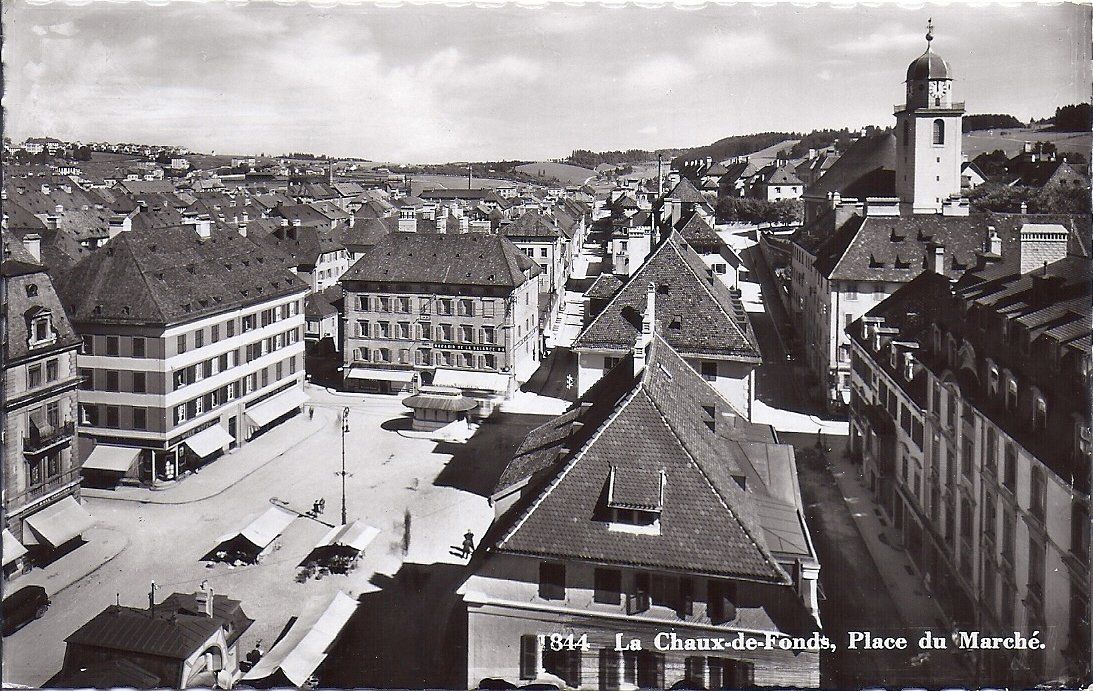 Ansichtskarten: CHAUX - de - FONDS, place du marché – Neu (gemäss Beschreibung) aus Les Verrières von Scampi0