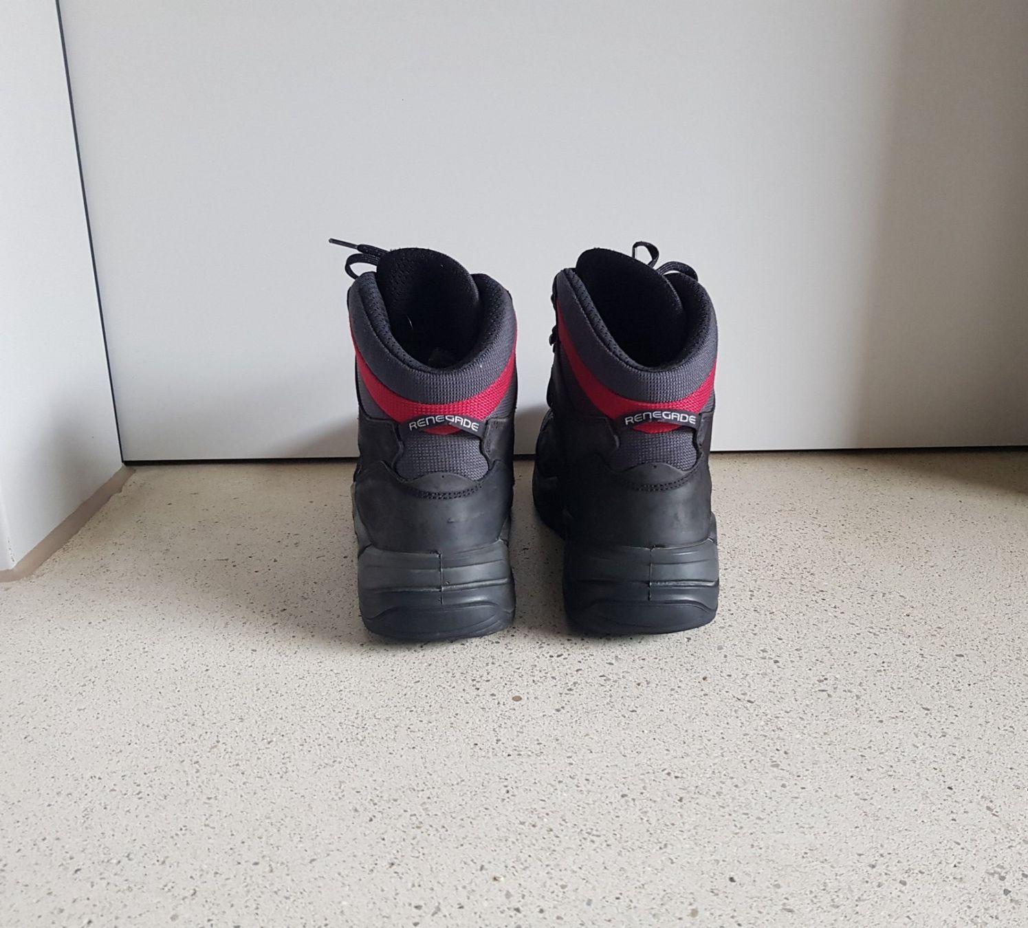 Lowa Scarpe da uomo: LOWA Renegade GTX Wanderschuh Grösse 46.5 – Usato da Basel venduto da Birs868 2