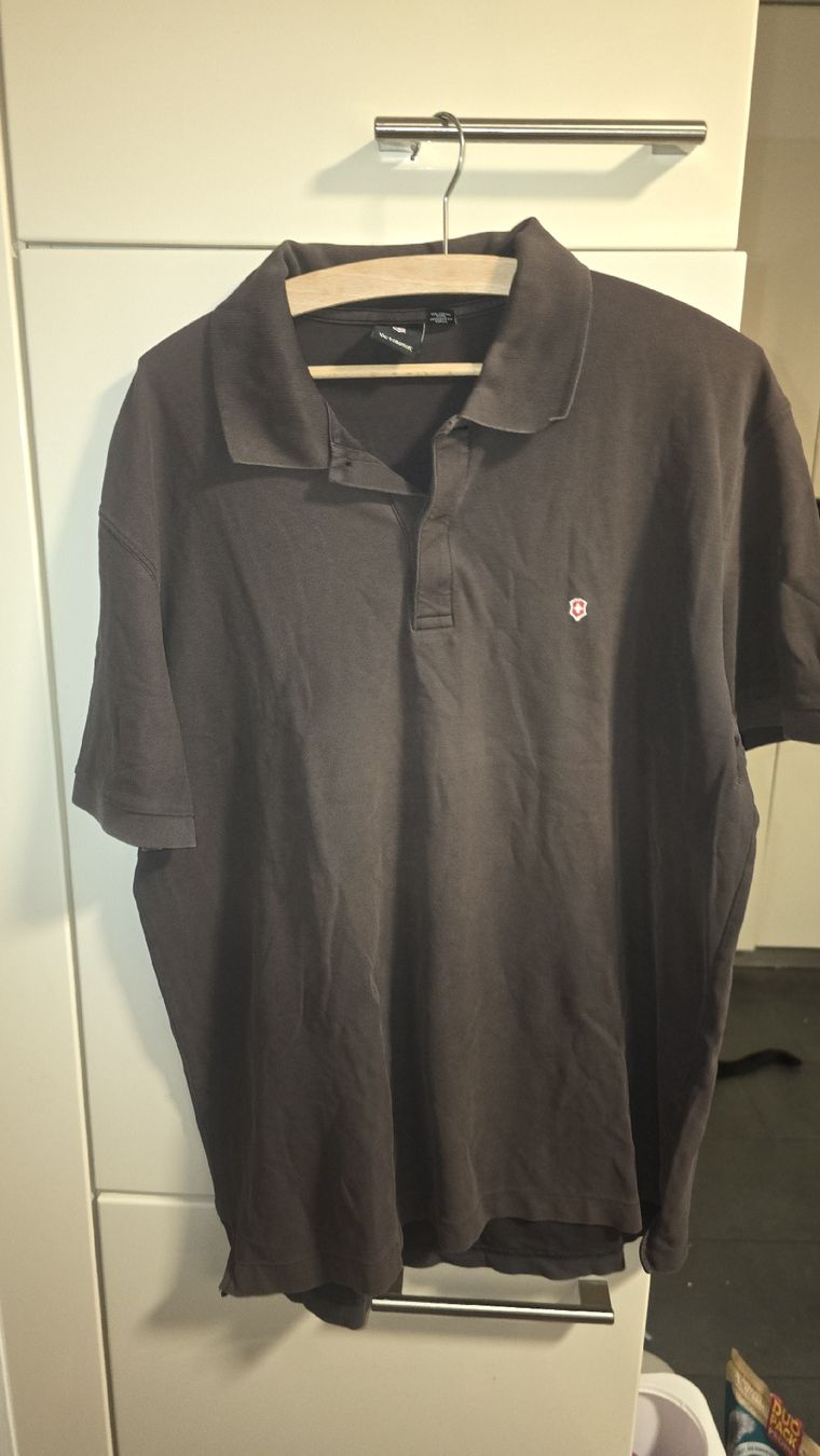 Polo-Shirts: Polo Victorinox marron taille XL – Gebraucht aus Mont-sur-Lausanne von Didinho