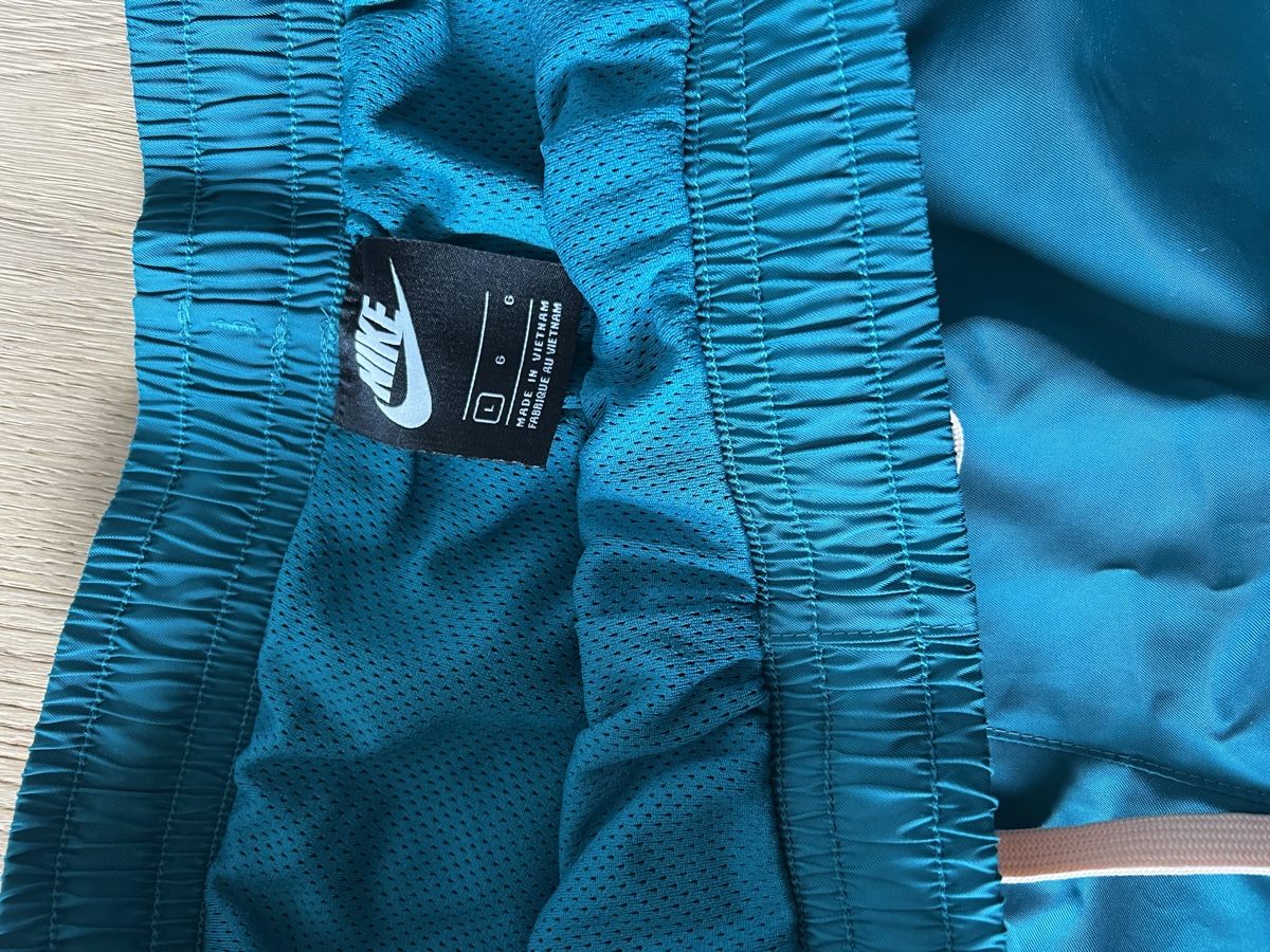 Nike Pantalons: Nike Shorts – D'occasion à Brunnen par Raffael_R 2