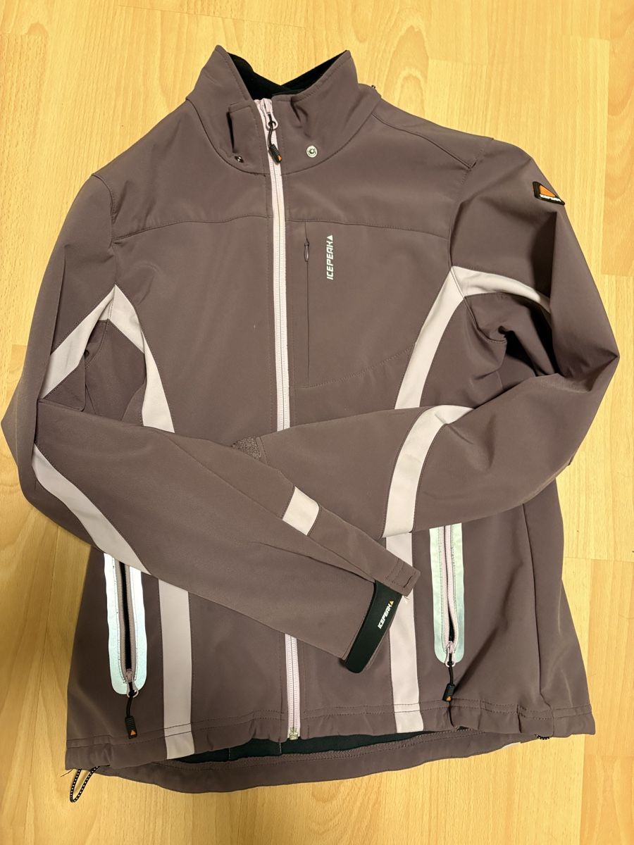 Icepeak Giacche: Icepeak Softshell Ski-, Snowboardjacke – Nuovo e nell'imballaggio originale da Herzogenbuchsee venduto da Gd.5