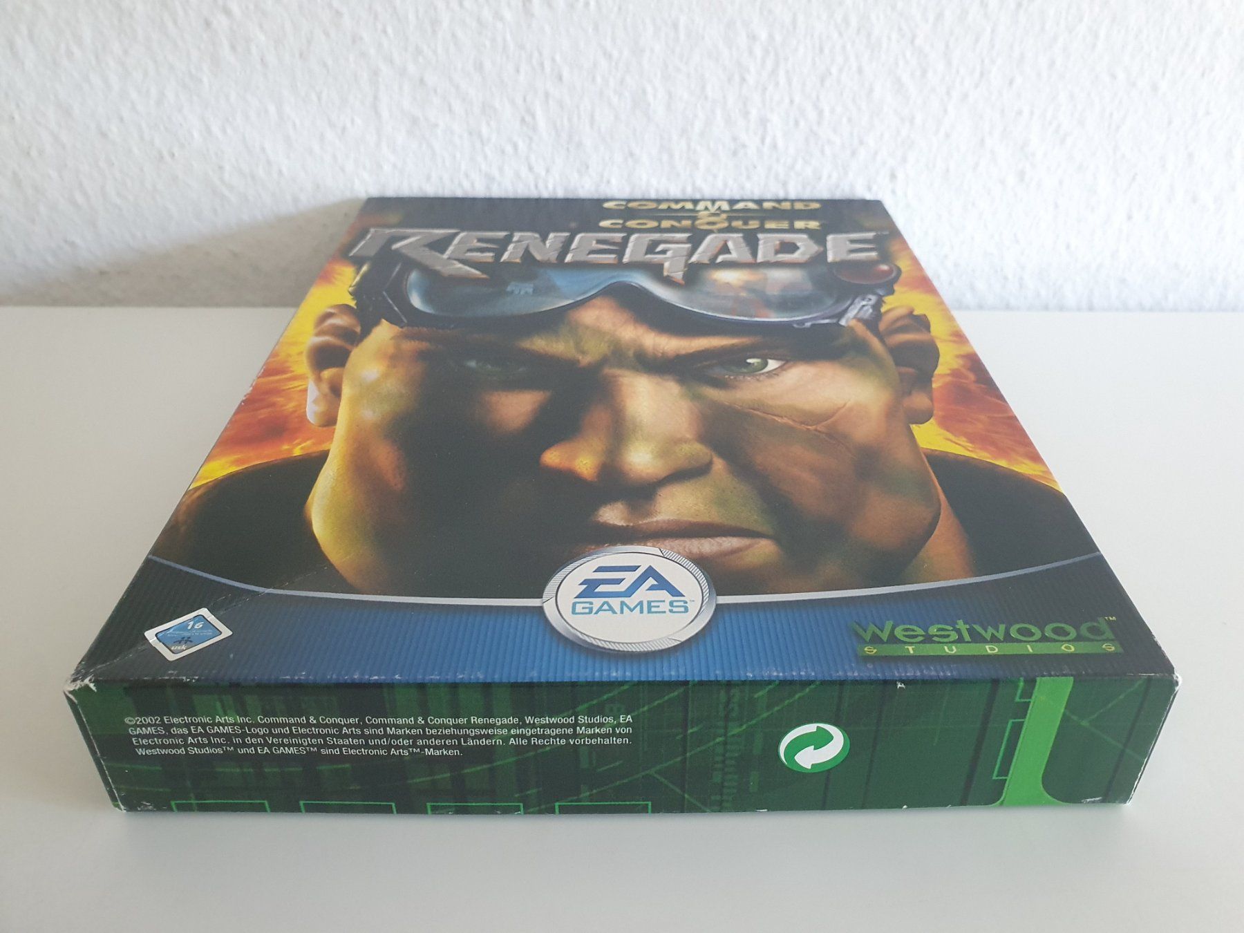 Jeux: PC Game Command & Conquer: Renegade (2002) Big Box – D'occasion à Greifensee par perfectioN88 2