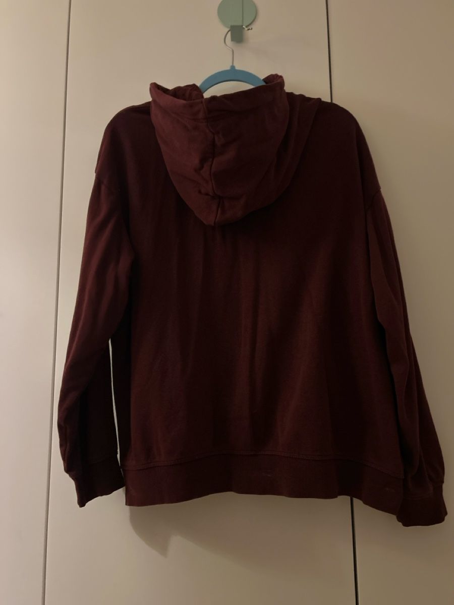 H&M Pullover & Sweatshirts: Harvard Hoodie, bordeauxrot, Grösse M – Gebraucht aus Riehen von S______ 1
